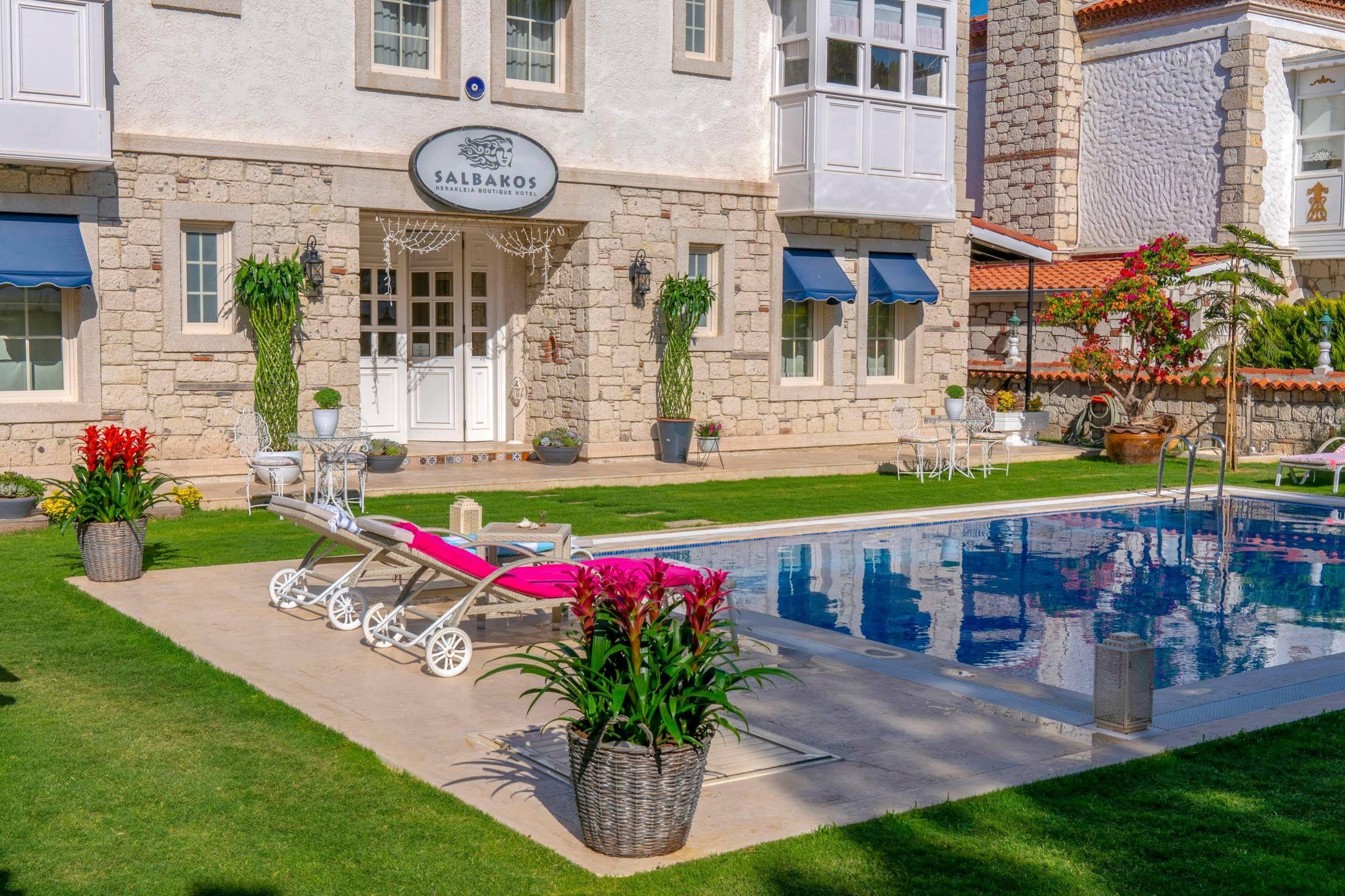 Salbakos Herakleia Boutique Hotel Alaçatı Buitenkant foto